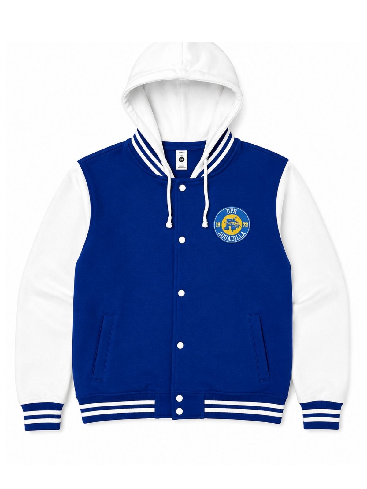 Chaqueta varsity azul royal y blanca UPR Aguadilla, parte inferior de mangas y chaqueta en elástico de líneas blancas y azul, logo redondo bordado